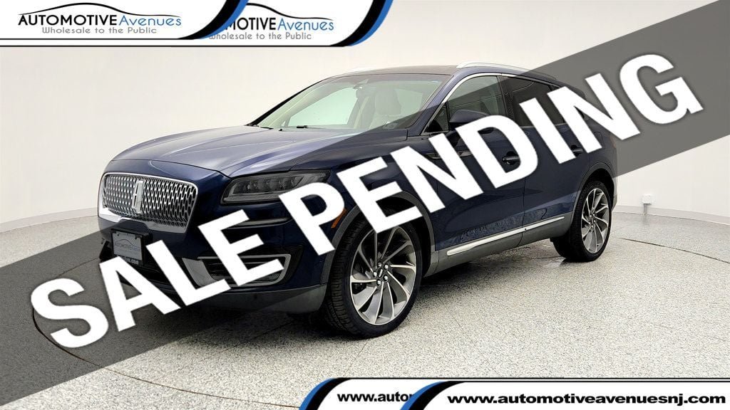 2019 Lincoln Nautilus Reserve