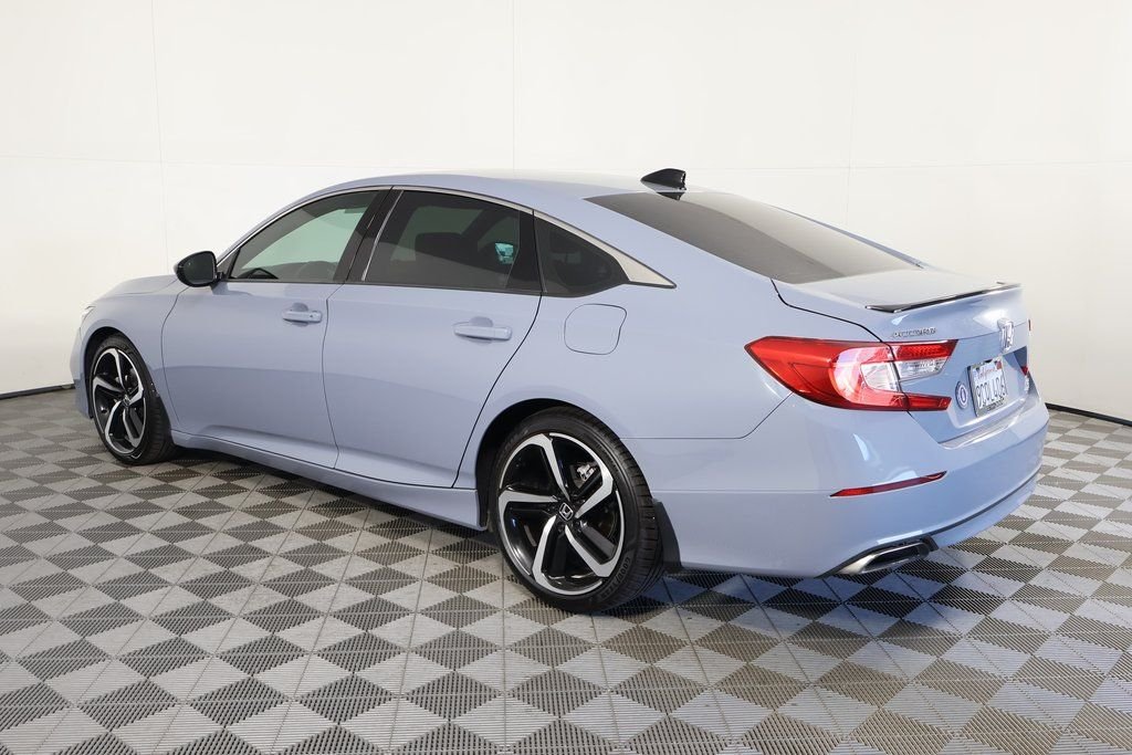 Used 2022 Lunar Silver Metallic Honda Sport 2.0T image 6