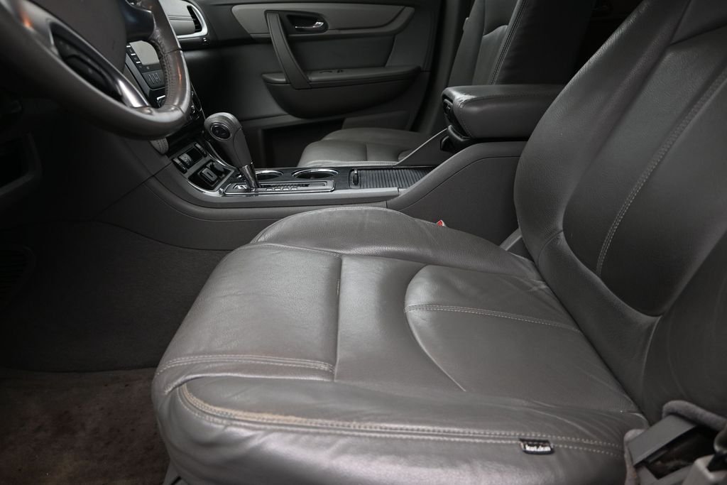 Used 2016 Beige Chevrolet LT image 13
