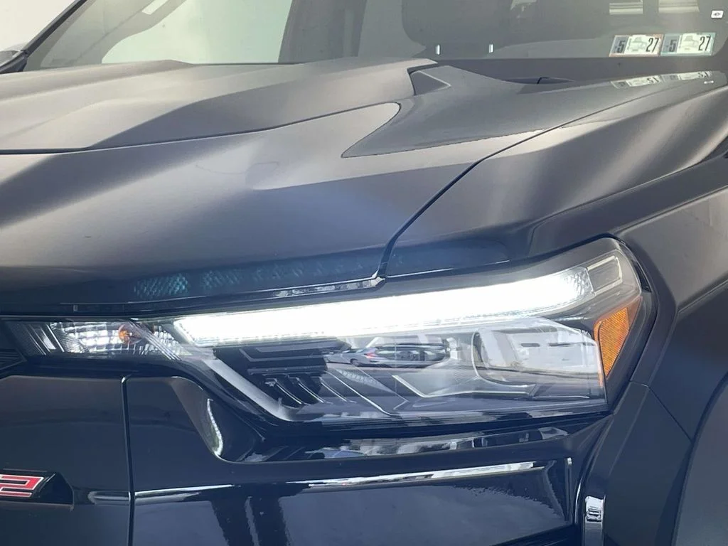 Used 2023 Black Chevrolet ZR2 image 10