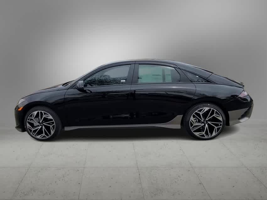 Certified Used 2023 Onyx Black Hyundai SEL image 5