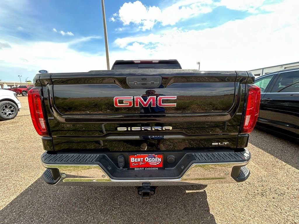 Used 2021 Black GMC SLT image 5