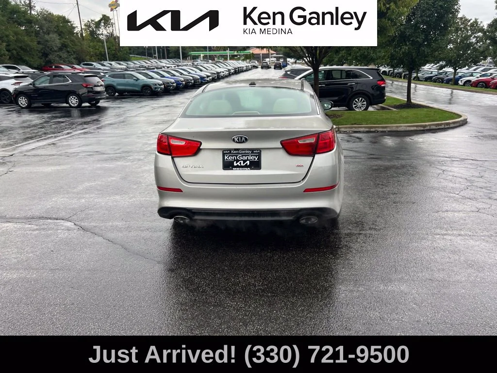 Used 2014 Silver Kia LX image 6