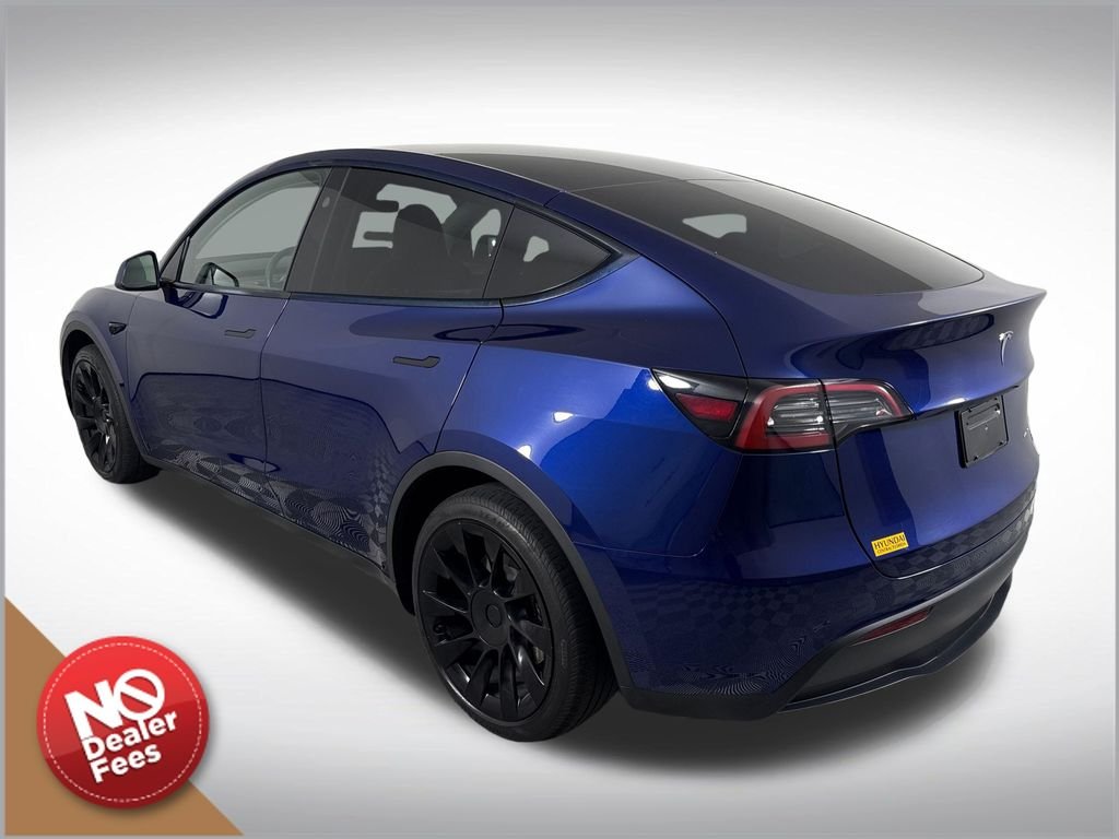 Used 2023  Tesla Long Range image 5