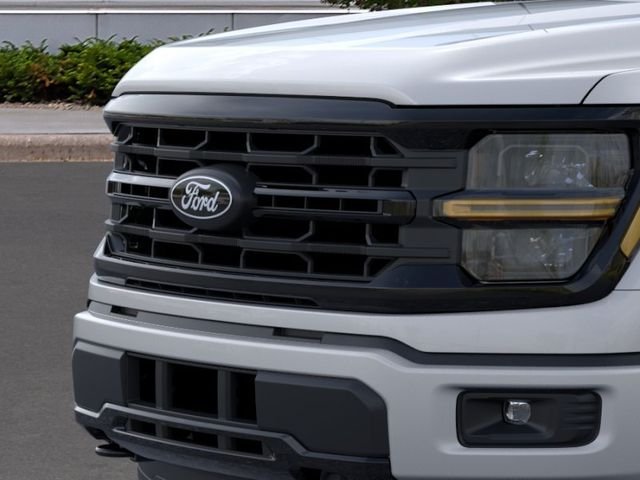 New 2026 Silver Metallic Ford XLT image 17