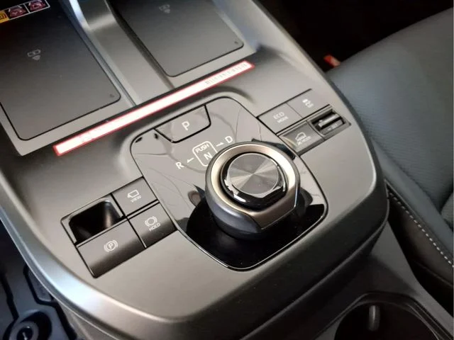 2026 Toyota bZ Woodland Woodland Premium - Photo 22