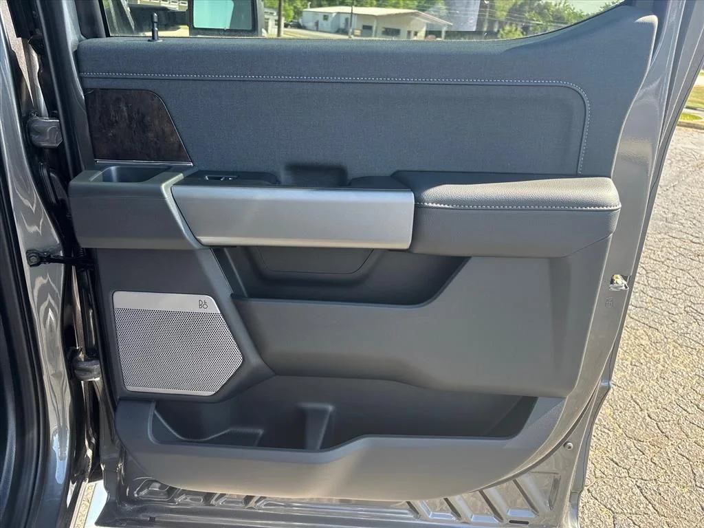 2026 Ford F-350 Super Duty XL - Photo 16