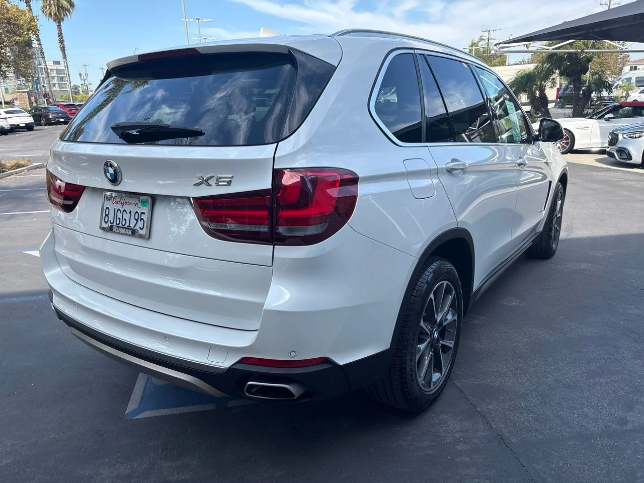 Used 2018 White BMW xDrive35i image 4