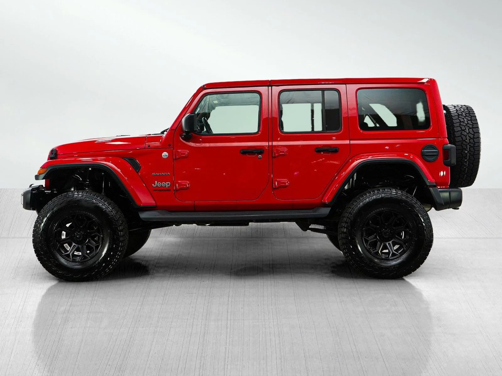 Used 2018 Jeep All-New Wrangler Unlimited Sahara with VIN 1C4HJXEG7JW179067 for sale in Hopkins, Minnesota