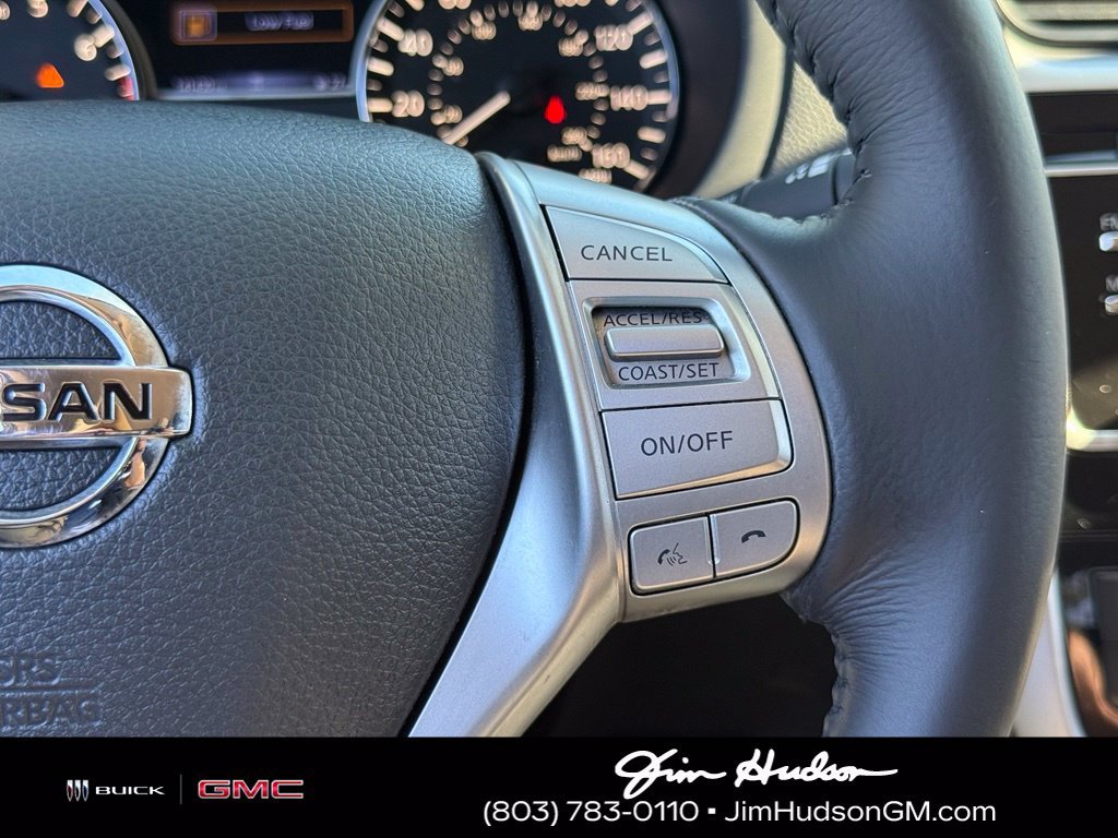 Used 2018 Black Nissan 2.5 SV image 25