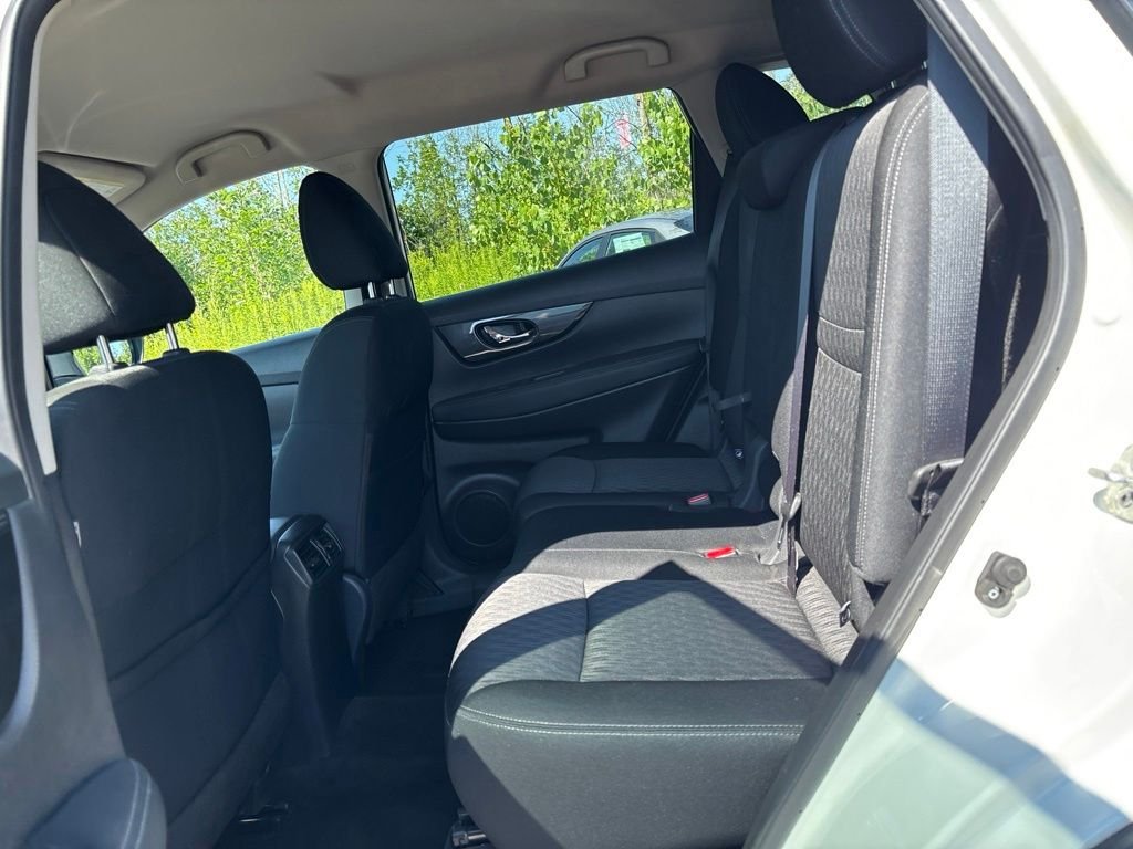 Used 2018 White Nissan SV image 11