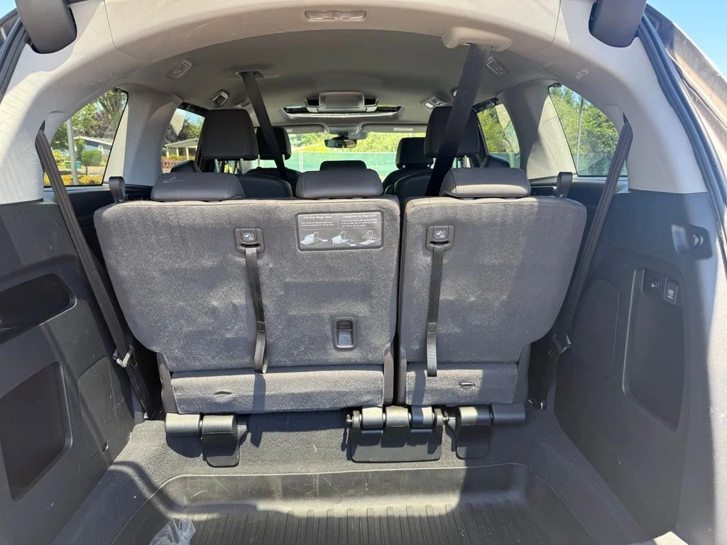 Used 2019 Pacific Pewter Metallic Honda EX-L image 21