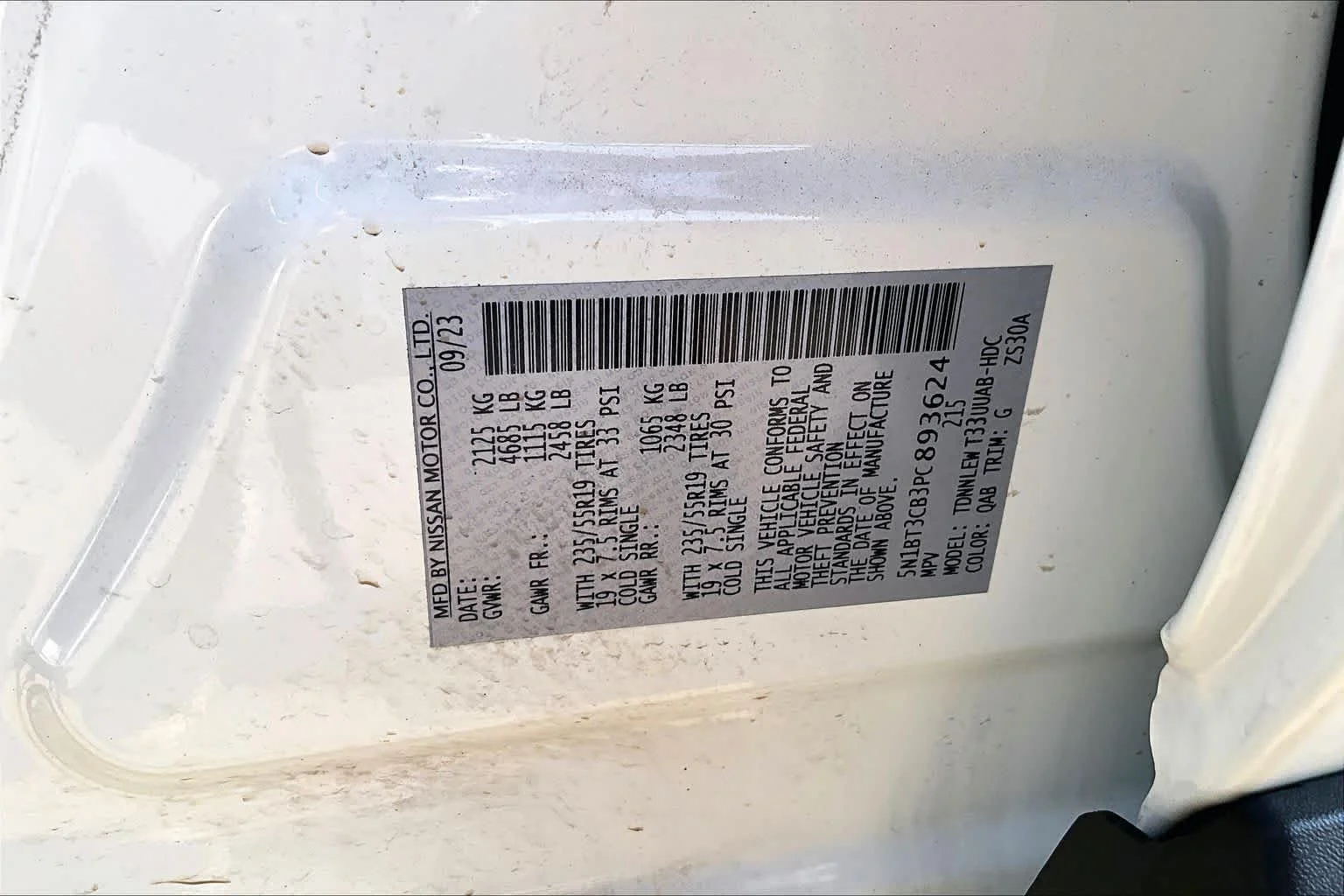 Certified Used 2023 Pearl White Tricoat Nissan SL image 34