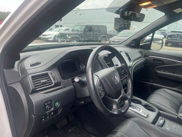 Used 2023 White Honda TrailSport image 11