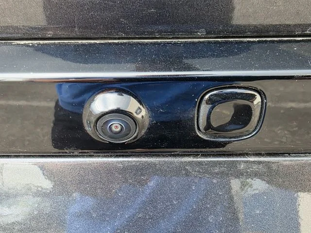 Used 2025 Gray Kia LXS image 33