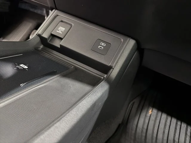 Certified Used 2023 Majestic Black Pearl Acura Technology Package image 37