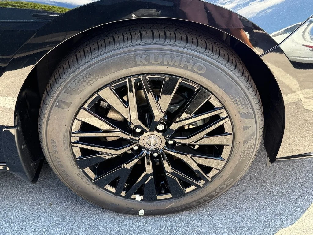 New 2026 Black Nissan 2.5 SV image 6