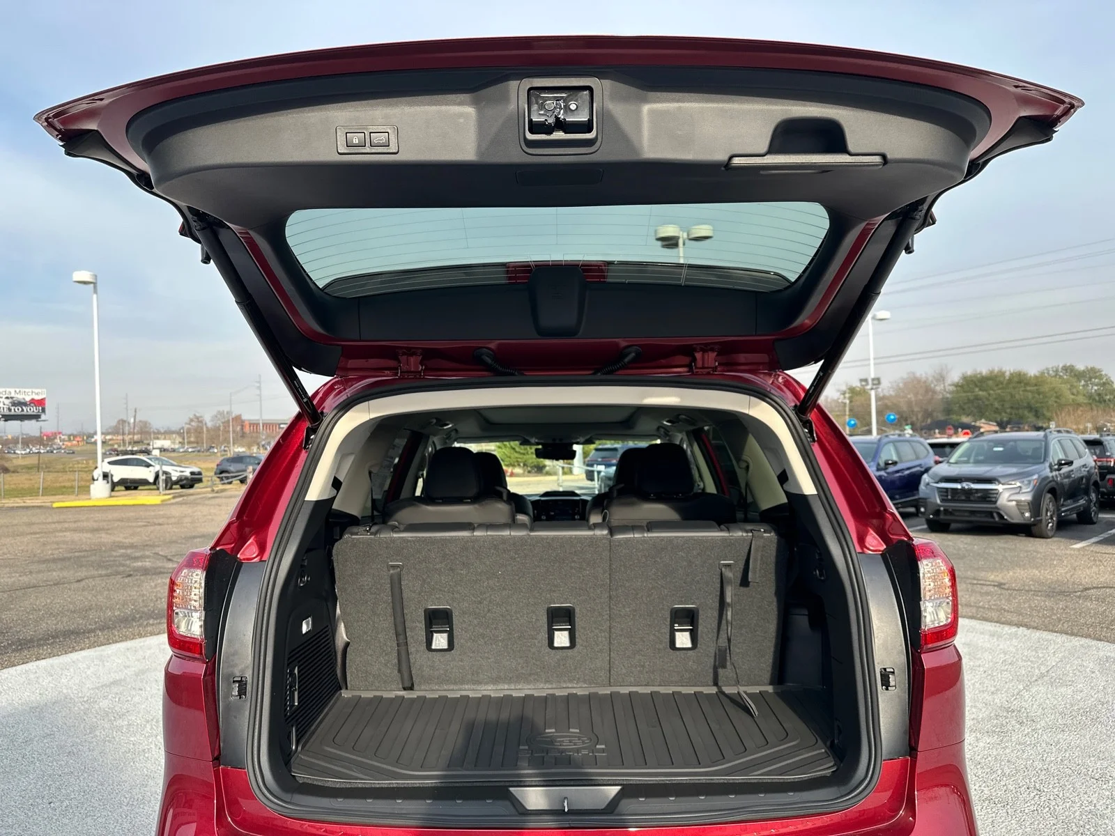 New 2026 CRIMSON RED PEARL Subaru Onyx Edition Touring 7-Passenger image 9