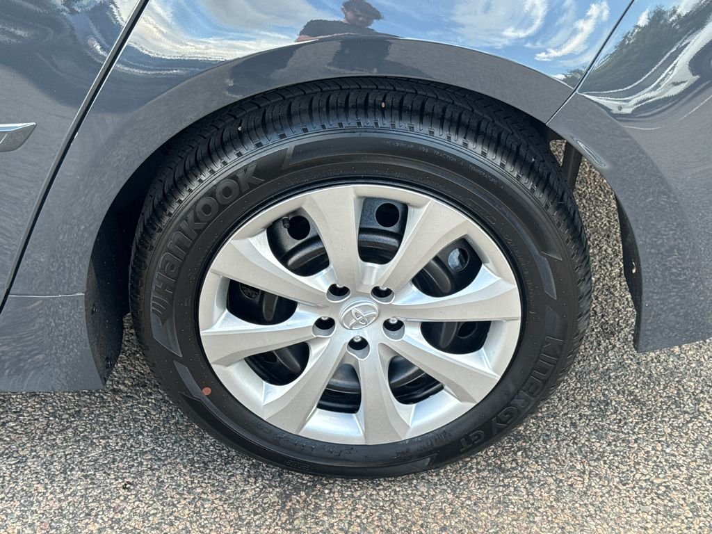 Used 2025 Gray Toyota LE image 40