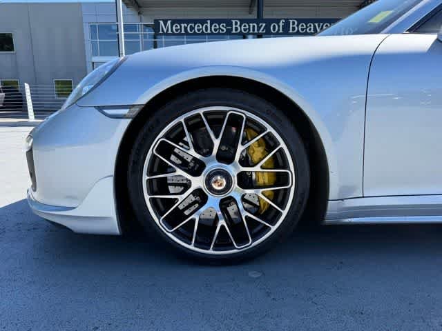 Used 2015 Silver Porsche Turbo image 9
