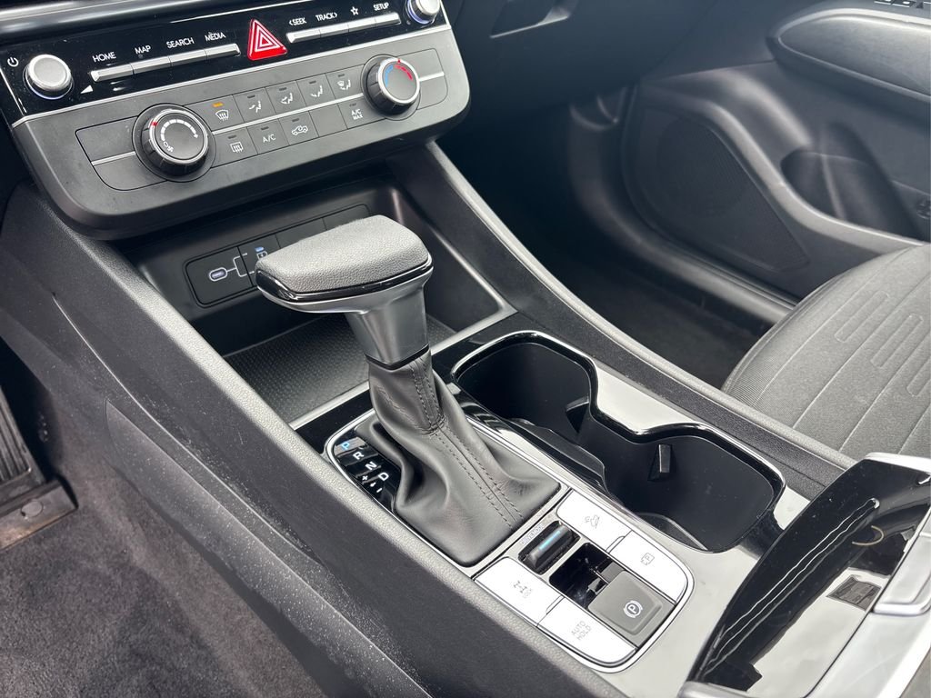 2025 Hyundai Santa Cruz SE - Photo 31