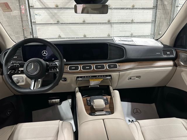 New 2026  Mercedes-Benz GLS 450 image 15