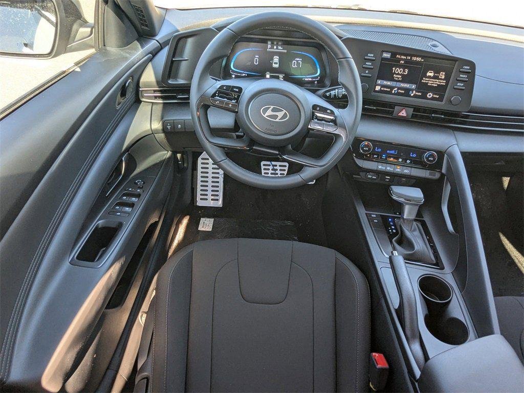 New 2026 White Hyundai SEL Sport image 15