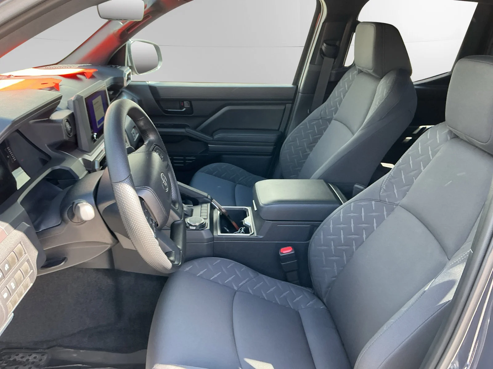 2025 Toyota Tacoma SR5 - Photo 9