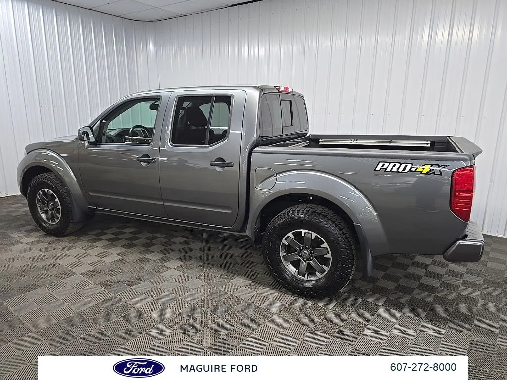 Used 2018 Gray Nissan PRO-4X image 31