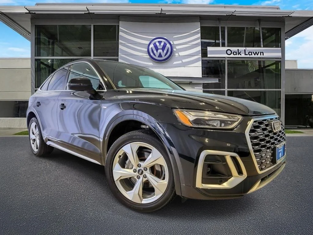 2023 Audi Q5 Sportback 45 Premium's photo