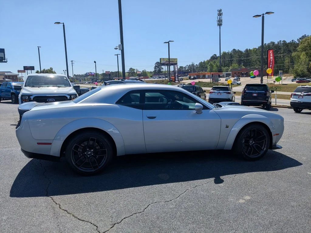Used 2022 Triple Nickel Clearcoat Dodge R/T Scat Pack Widebody image 4