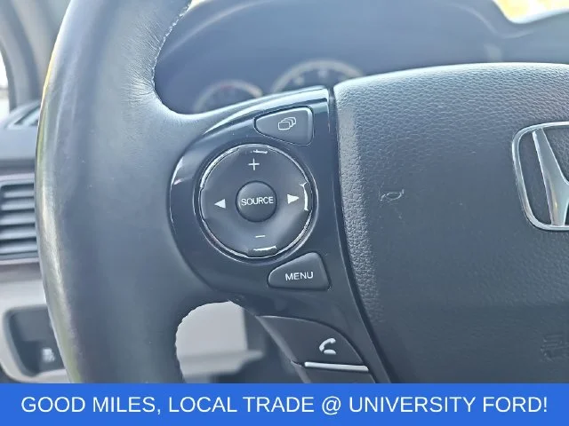 Used 2017 Gray Honda EX-L image 16