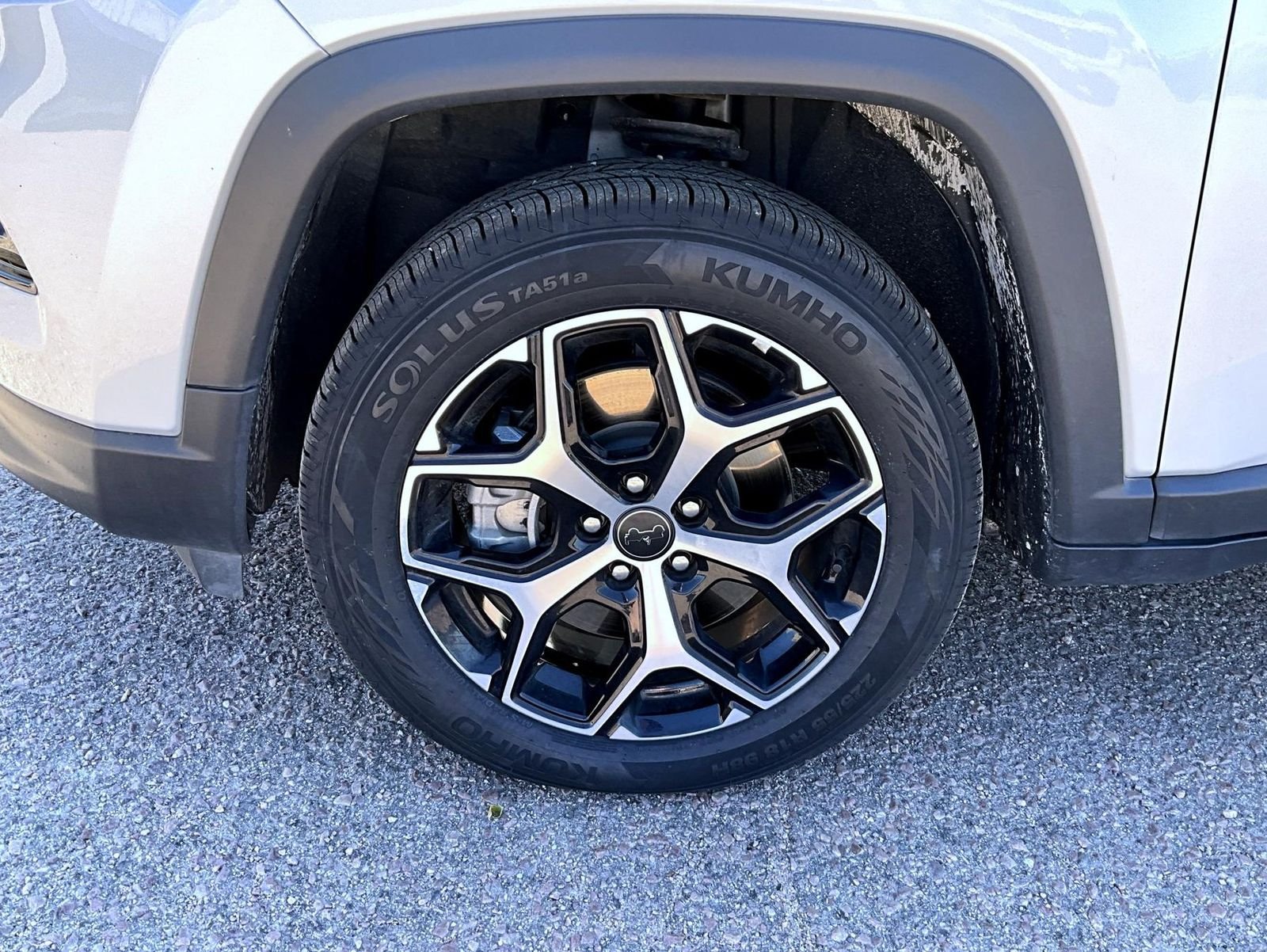 Certified Used 2025 Silver Jeep Limited image 22