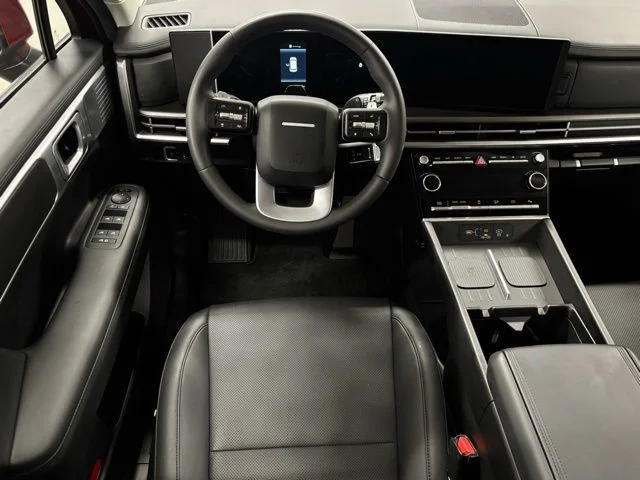 Used 2025 Red Hyundai SEL image 12