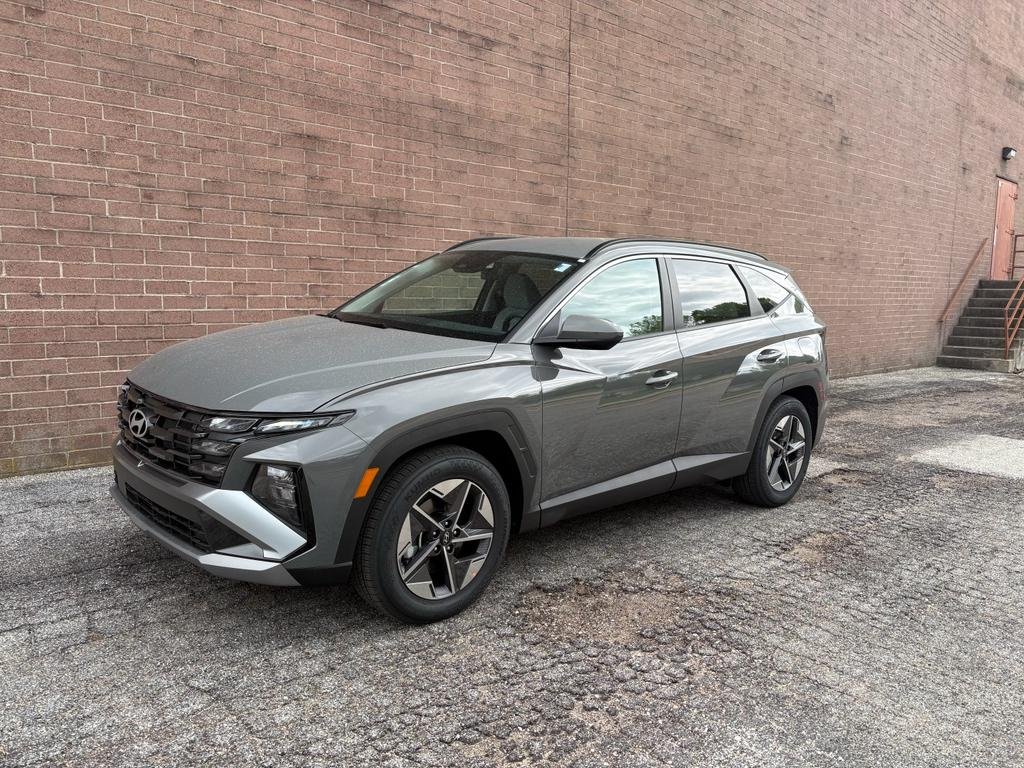 New 2026 Hampton Gray Hyundai SEL FWD image 1