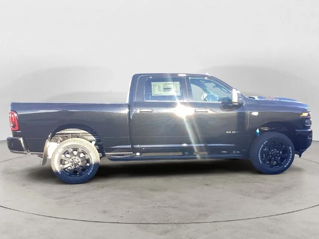 New 2027 Diamond Ram BIG HORN CREW CAB 4X4 6