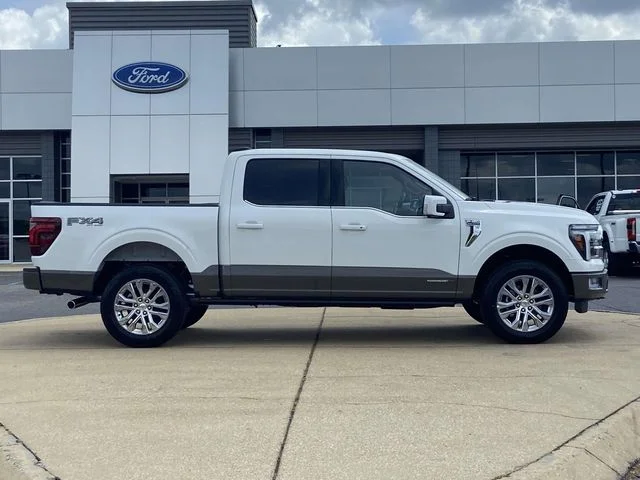 New 2026 Star White Metallic Tri-Coat Ford King Ranch image 2