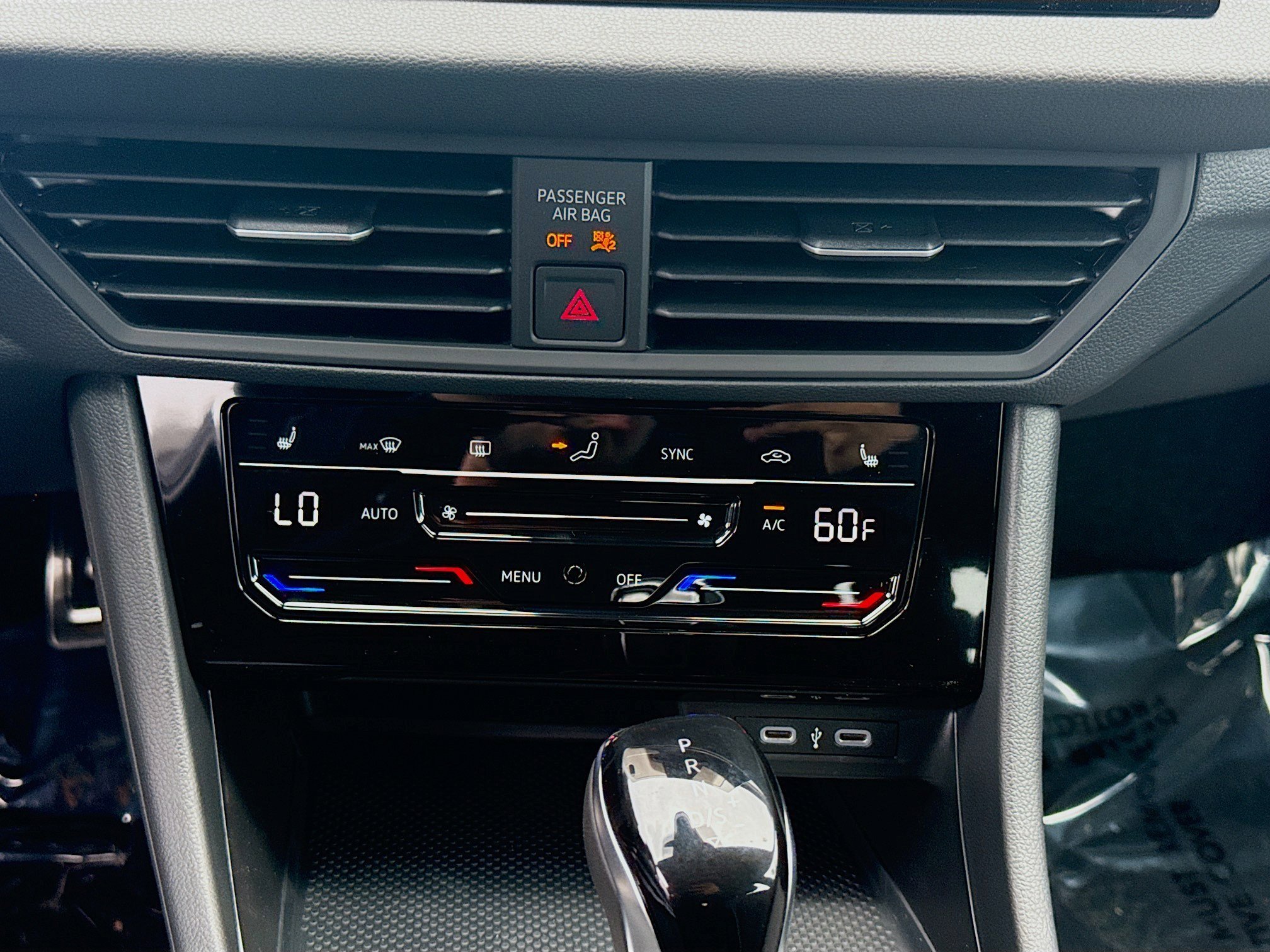 2026 Volkswagen Jetta Sport - Photo 14