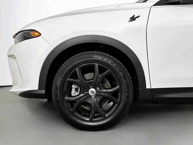 2025 Dodge Hornet GT - Photo 28