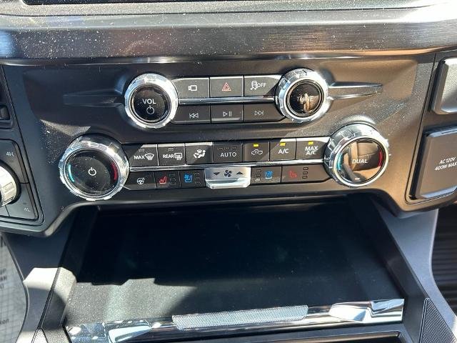 New 2026 Oxford White Ford Lariat image 76