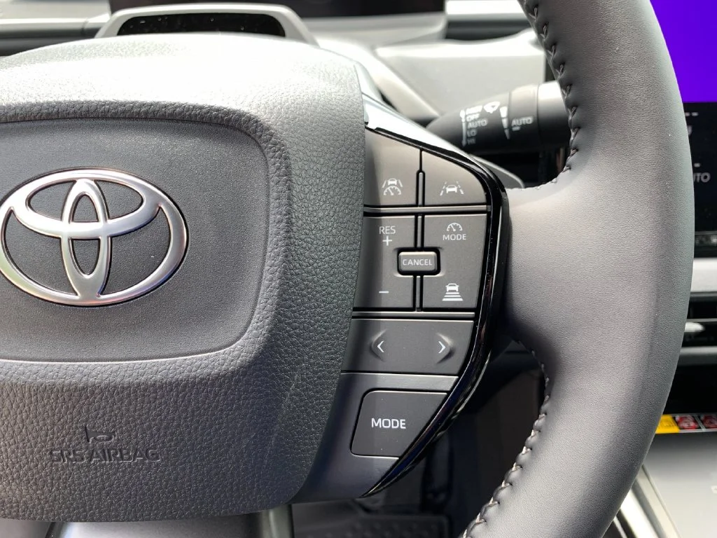 Used 2026  Toyota XLE image 29