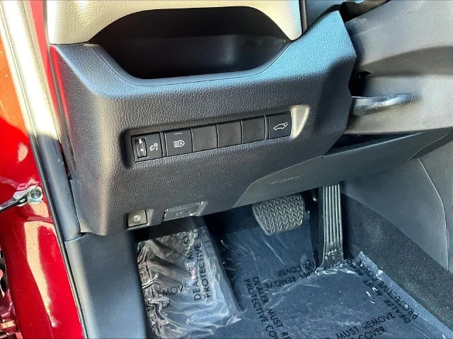 Used 2022 Red Toyota XLE image 24