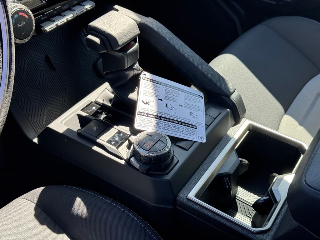 2025 Toyota Tacoma TRD Off Road - Photo 12