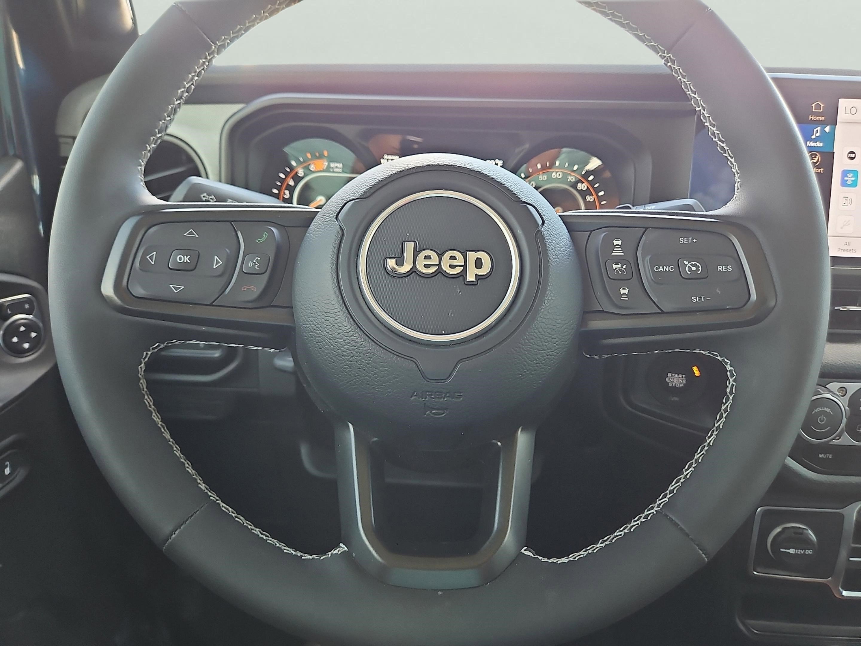 Used 2025 Fathom Blue Pearlcoat Jeep Sport S image 9