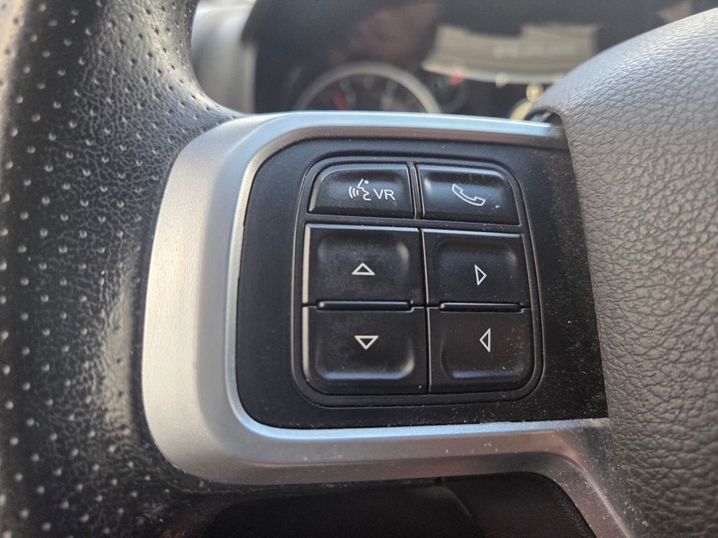 Used 2022 White Ram Big Horn image 13
