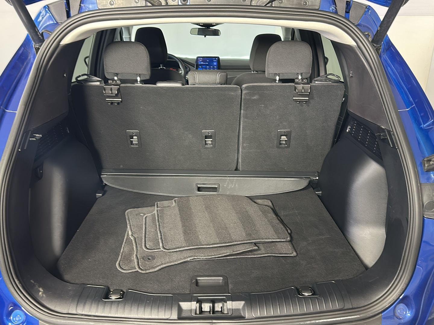 Used 2023 Atlas Blue Ford Active image 22