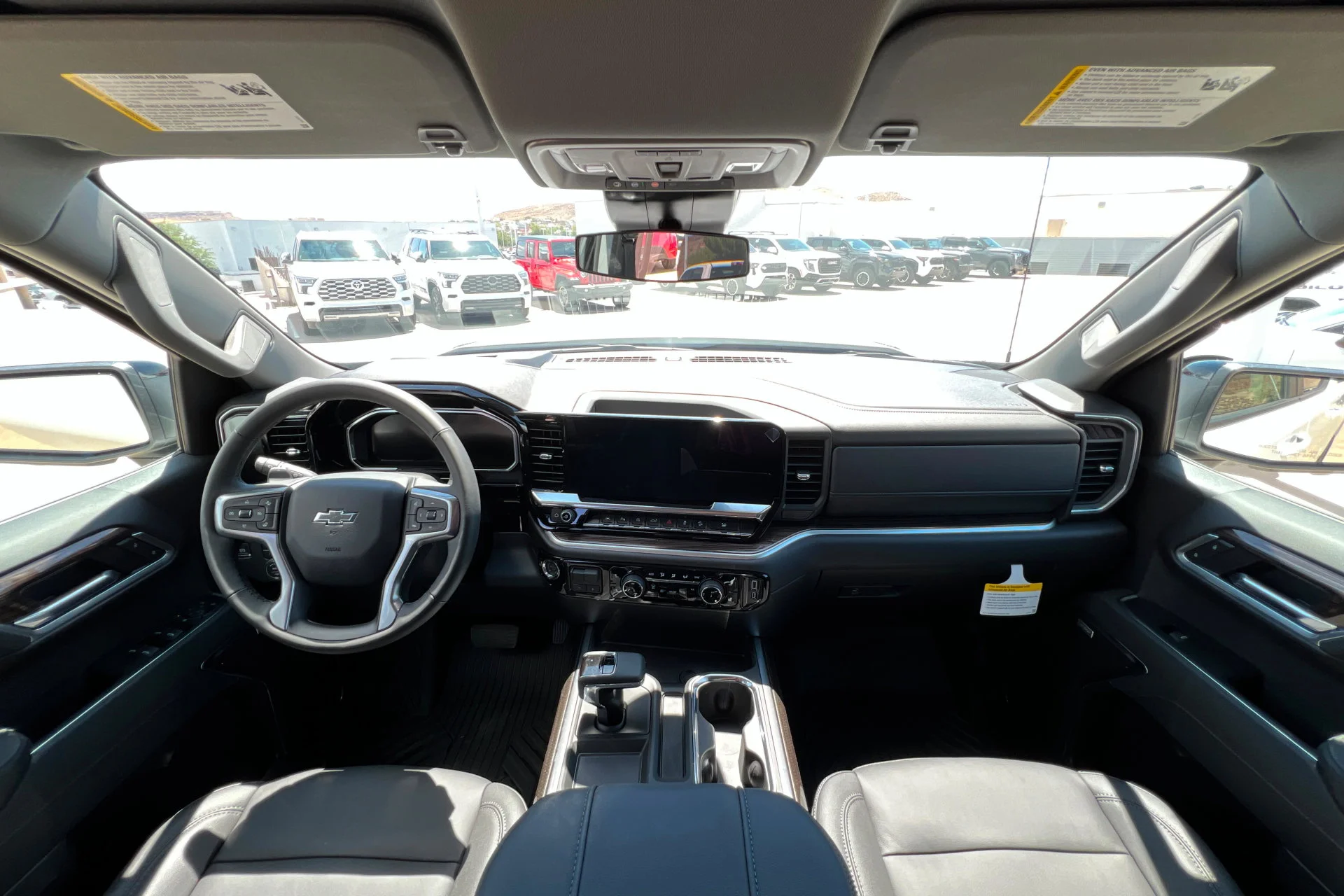 2026 Chevrolet Silverado 1500 RST - Photo 9