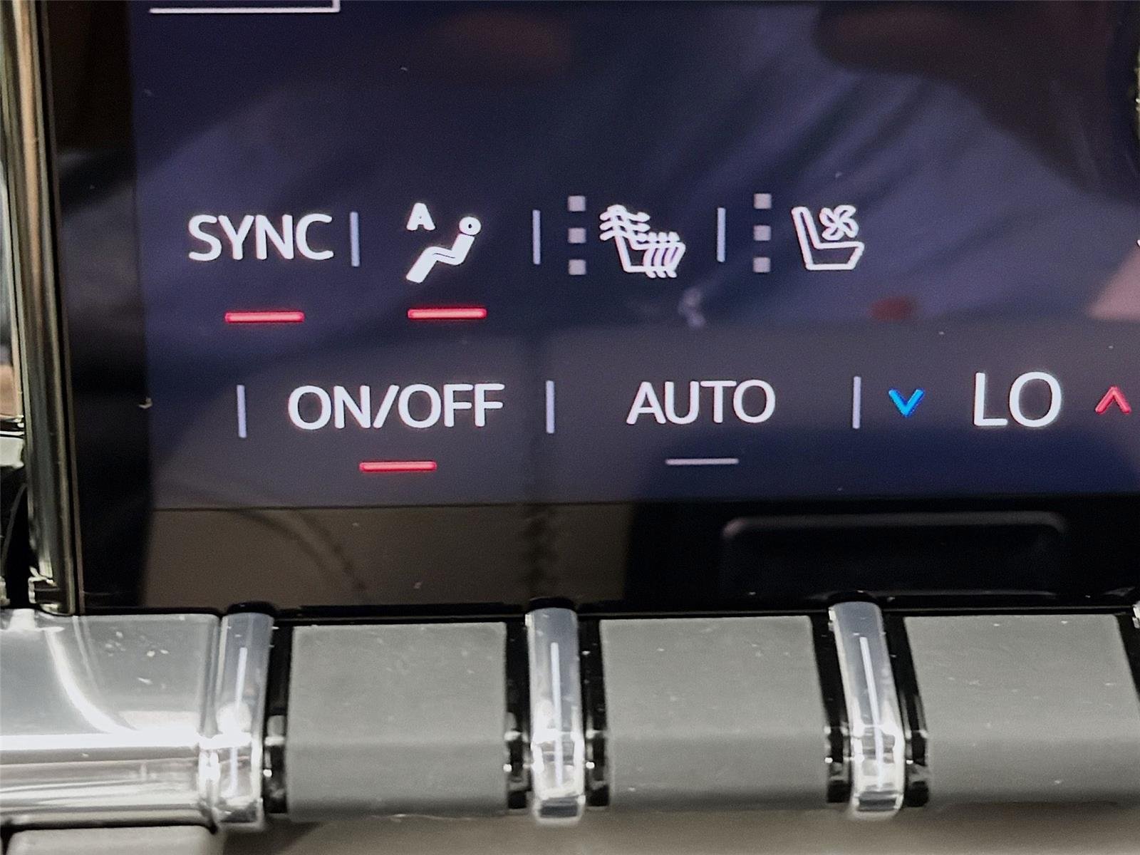 2026 GMC Yukon XL Denali - Photo 25