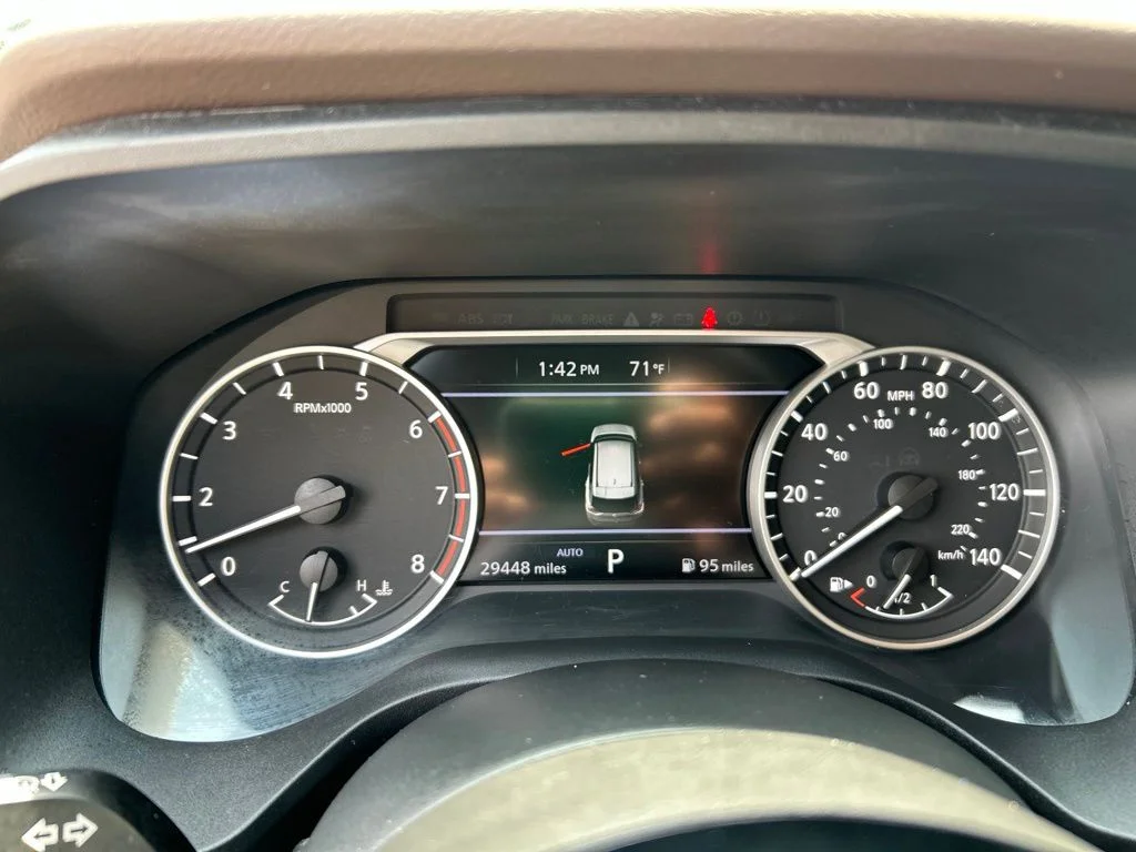 Used 2023 White Nissan SV image 19