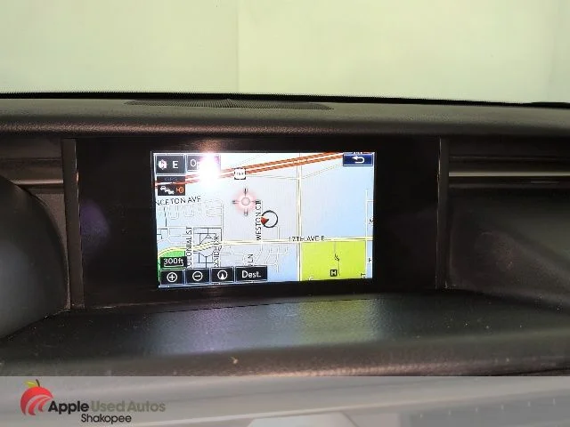 Used 2016 White Lexus 300 image 19